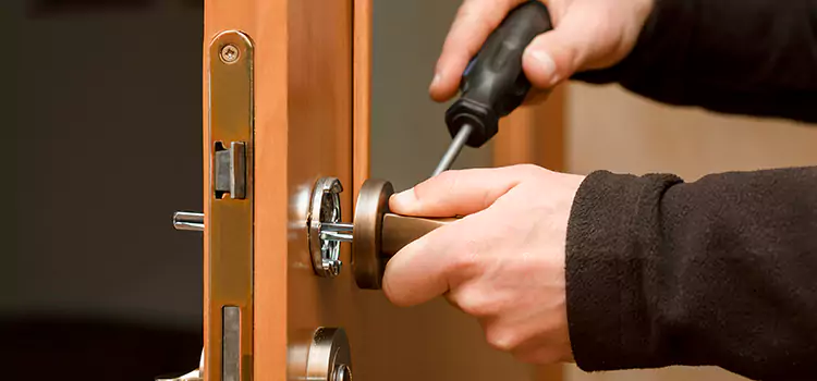 Semi Truck Locksmith Manchester